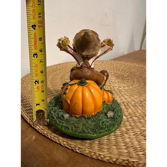 Yankee Candle Scarecrow Candle topper - Picture 6 of 7